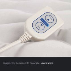 Air bed. Aerobed Luxury pillow top full 16 Inch Air Matress in White