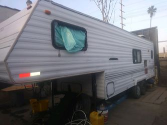Trailer Camper (1998) ($3500) or best offer
