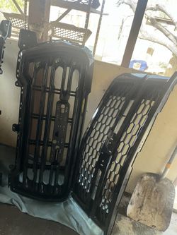 misc auto grills & headlights
