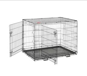 PetSmart Dog kennel