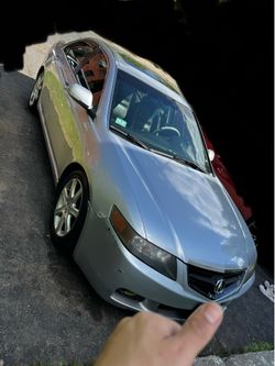 2005 Acura TXS.