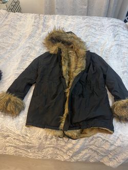 Black Coat With Faux Fur