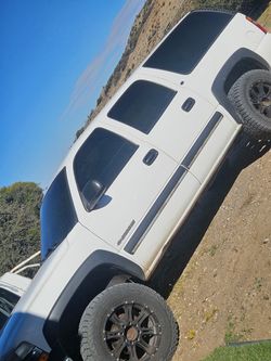 2002 Chevrolet Suburban