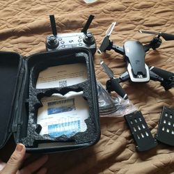 Brand new Unbranded But work 100% Drone with controller & 2 Battery plus extra stuff as you see.. all brand new 4K Drone for $125! Free delivered