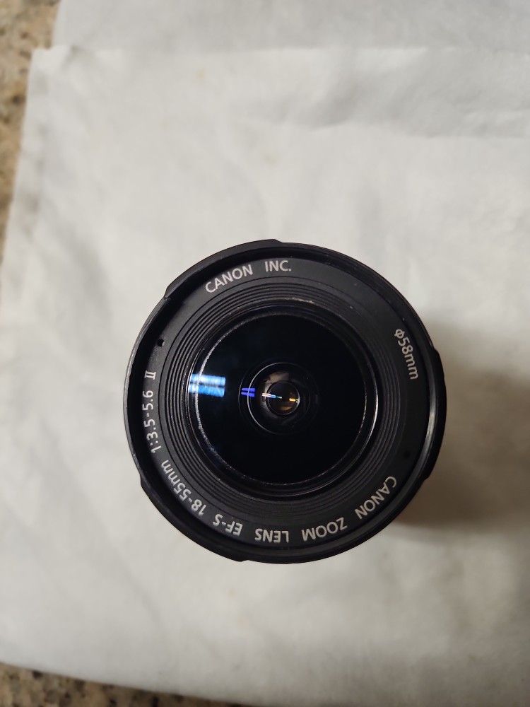 Canon EF-S 18-55mm 1:3.5.6 II