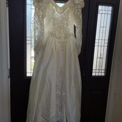 Vintage Inspired Gloria Vanderbilt Wedding  Dress-RN84270 -Size 12