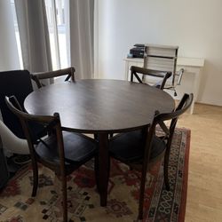 Round Dining Table + 4 Chairs