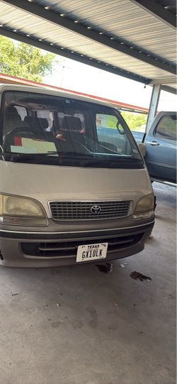1996 Toyota HiAce