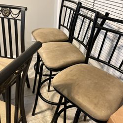 Glass Dining Table Set With 3 Matching Chairs With Matching Bar stools 