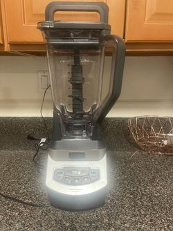 MOVING OUT SALE! Nutri Ninja Personal Blender for Sale in Brooklyn, NY -  OfferUp