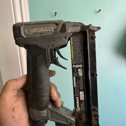 Kobalt Pin Air Gun 24 Gauge Pin Nailer