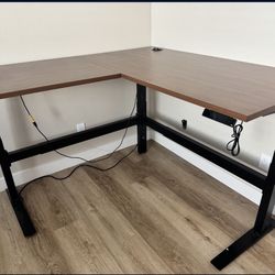 Adjustable Desk