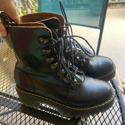Dr.Martens Boots