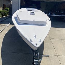 1960 Luger 16ft Sail Boat