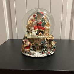 Christmas Snow Globe