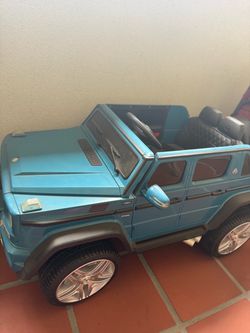 Mercedes G-Wagon Kids Electric Ride-On Car