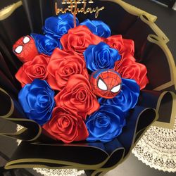 Spider-Man Eternal Rose Bouquet 