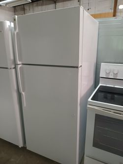 G/E Refrigerator Top And Bottom Works Good 📌💯