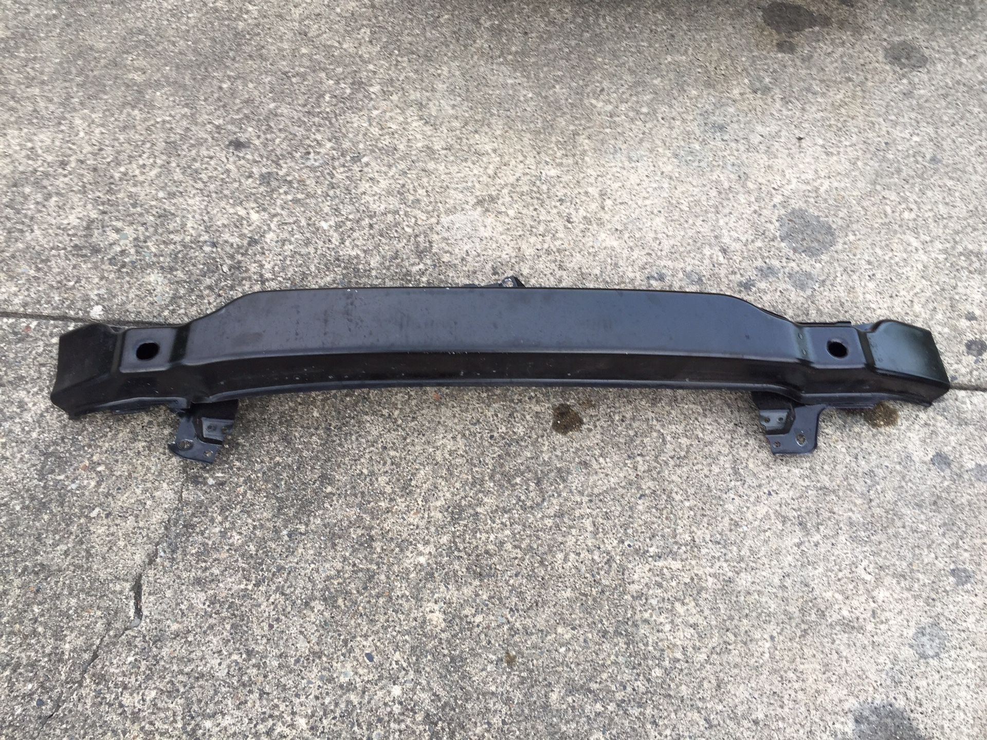REAR BUMPER REINFORCEMENT 1J0807311A VW GOLF JETTA 99 00 01 02 03 04 05 MK4