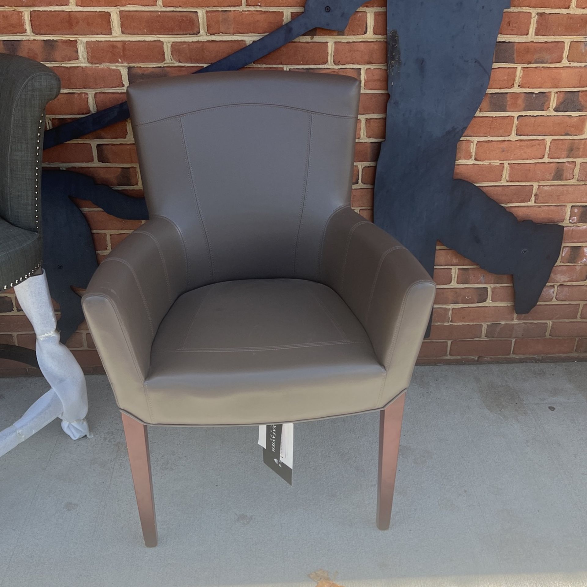 Safavieh Leather Chair 