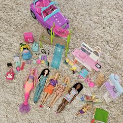 Barbie sets with Jeep