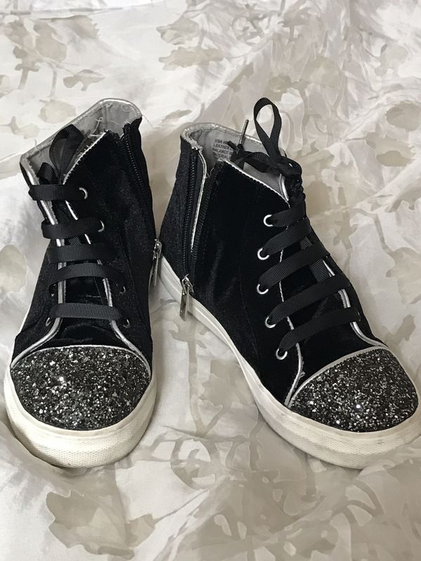 Girl’s Black sparkle high tops tennis shoes Sz 4 youth for Sale in San ...