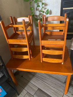 Comedor de madera de niños