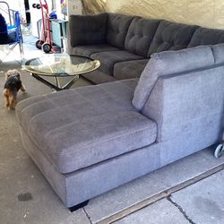 Sectional Couch And Center Table