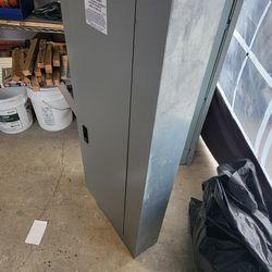 GE Panel Board 225 Amp 3 Phase 4 Wire 120/208v
