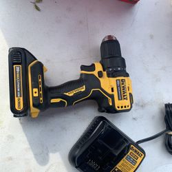 Dewalt 20v Drill Kit 