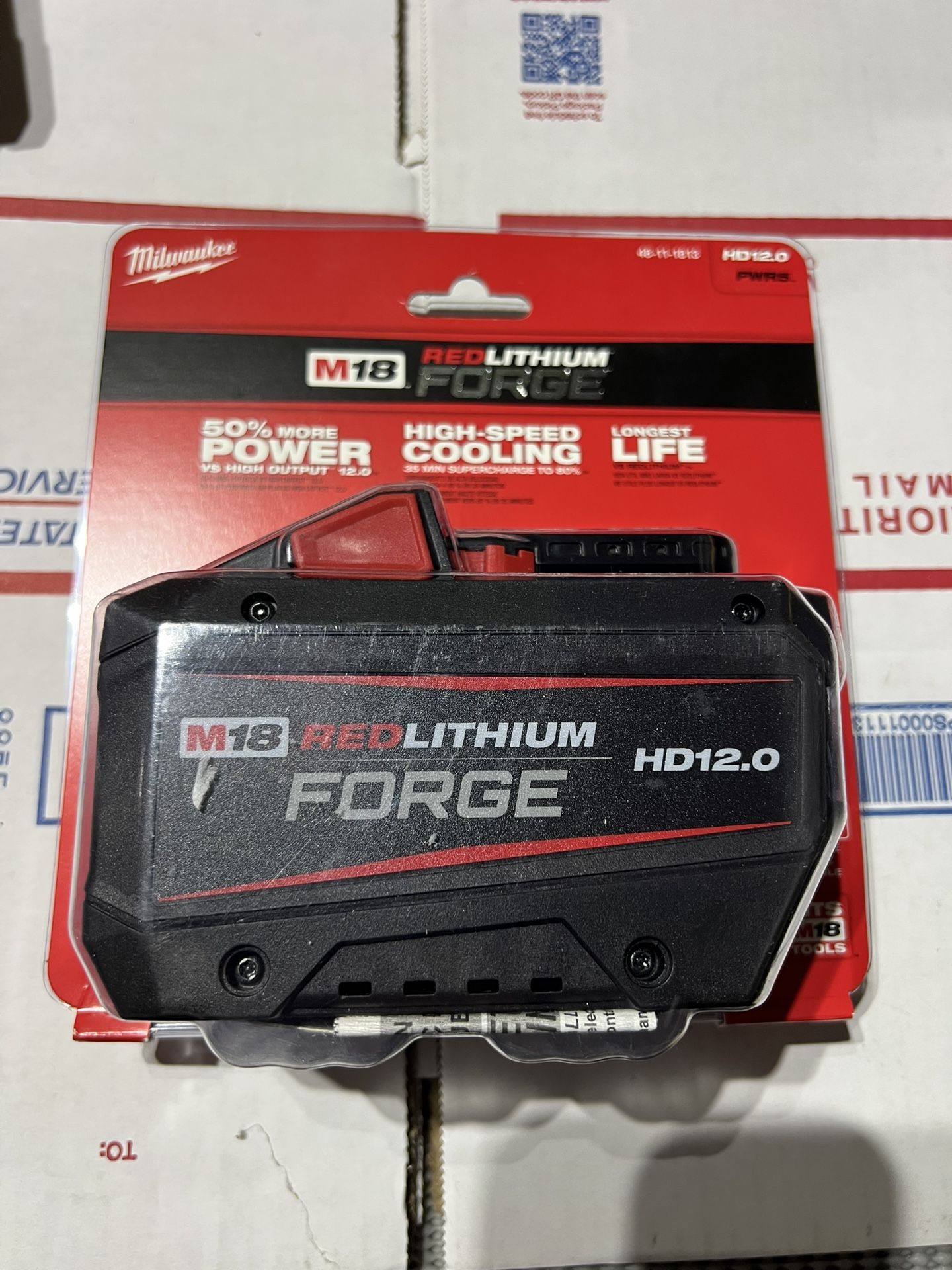 Milwaukee M18 18V Lithium-Ion REDLITHIUM FORGE HD 12.0 Ah Battery Pack