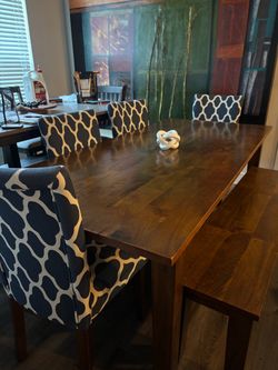Dining set