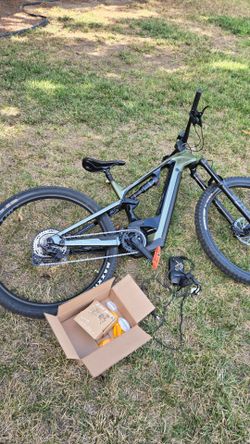 2023/2024 Cannondale Moterra Carbon 2 (Medium) – 200 Mi, Never Seen Dirt!