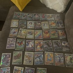 40 Rare Pokémon Cards 