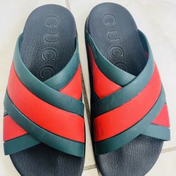 Gucci Agrado Web accent rubber sandals slides