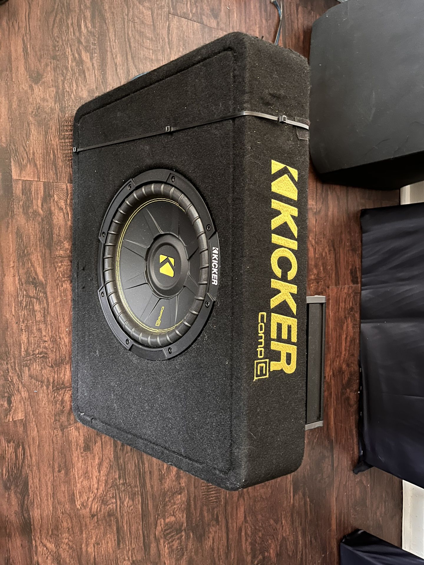 Kicker 10” Subwoofer with 300 Watt Mono Amplifier