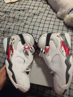 Retro 8 bunny