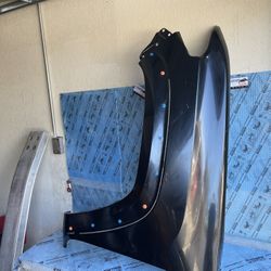 2023 Toyota Tacoma Fender Used Omelette 