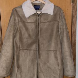 Men’s ShaverLake Overcoat; XL Size; Zip Up 