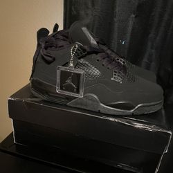 Jordan 4 Black cat 9.5