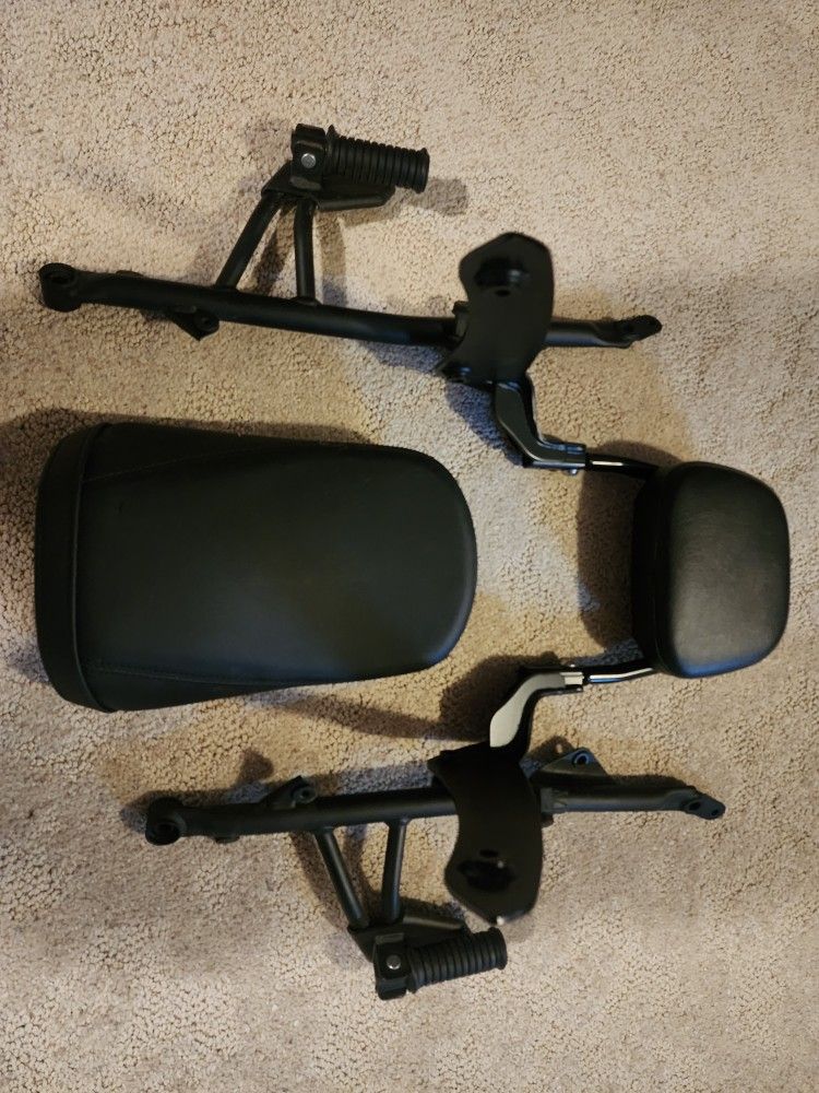 17 Kawasaki EN650 Vulcan S 650 Passenger Conversion Set