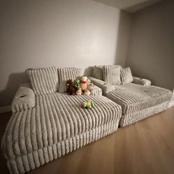 Oversized Chaise/Couch (Read description)