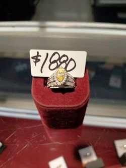 Beautiful Yellow with Diamond Ring