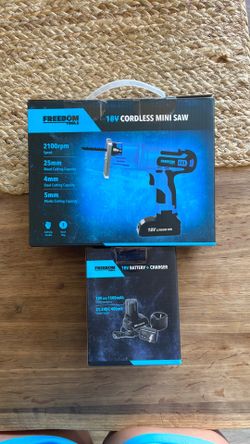 18V Cordless Mini Saw with battery and charger