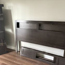 King Size Bookshelf Bed frame With Nightlight And 4 Drawer Storage Below 