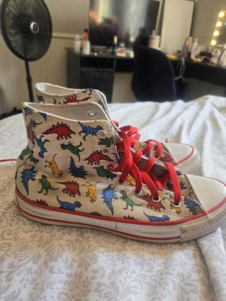 Dinosaur Converse 