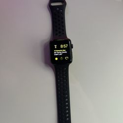 Apple Watch Series 3 