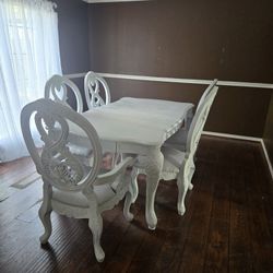 White Sturdy Dinning Room Set 5 Chairs