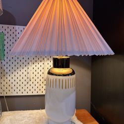 White vase base table lamp