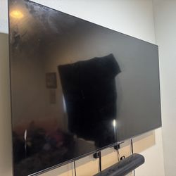 Free  55 TCL smart tv Has lines